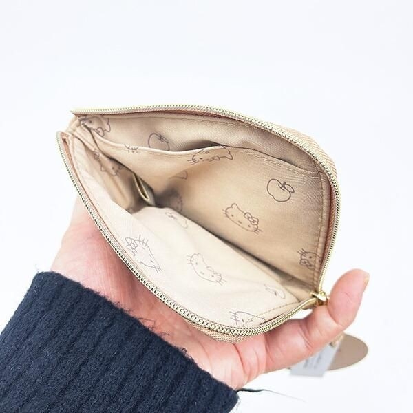 ハローキティのポーチ