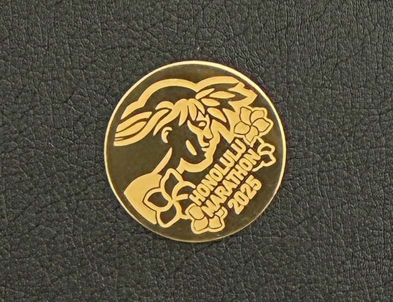 K24ホノルルマラソン2025記念メダル表面