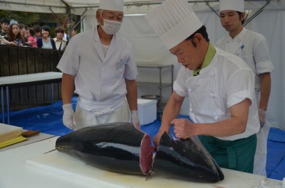 11/1（日）～3（火・祝）近大生まれのマグロ解体ショーも開催！第49回農学部祭・第27回飛鳥祭　近畿大学農学部（奈良キャンパス）