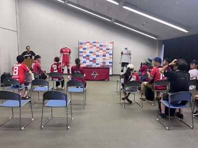 nvvZcgJpB7JPQ50koPML.jpg?w=940&h=940