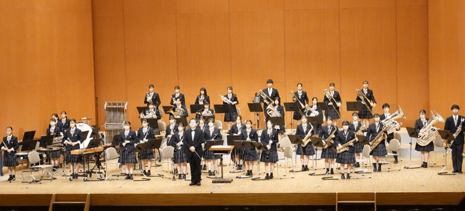 近畿大学附属福岡高等学校「第39回吹奏楽部定期演奏会」を開催 3年生最後の演奏会でチームワークと演奏技術の集大成を披露