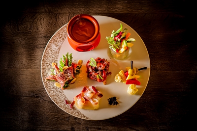 nygqPexWF329q0Vcbjjk.jpg?w=940&h=940