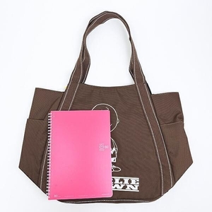 スヌーピーのバッグ