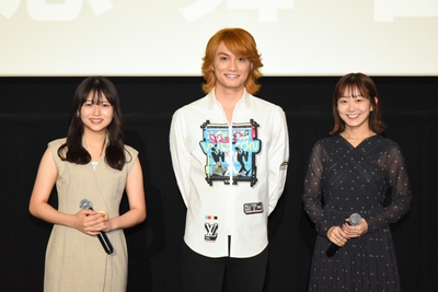 左から久田莉子、寺西優真、太田奈緒