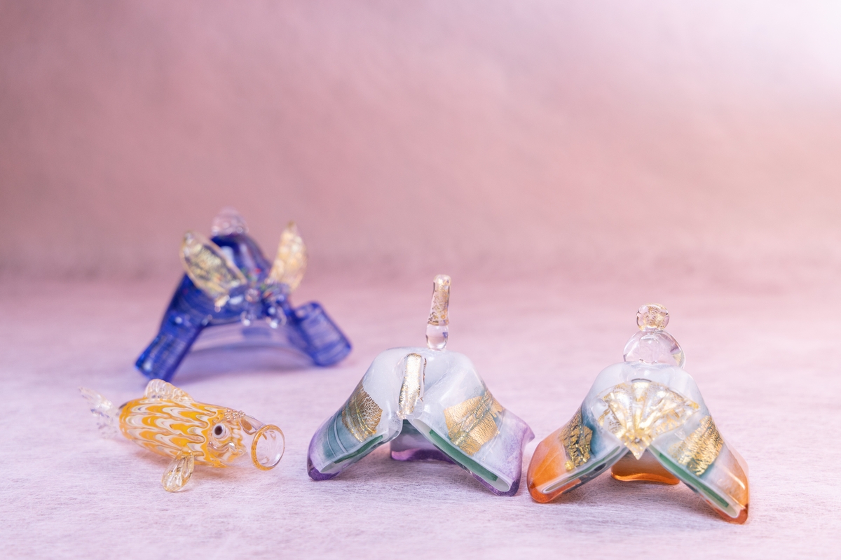 煌めく春を先取り！21名の作家が参加する「ガラスのお節句展2025」開催中｜期間：1月11日(土)～5月5日(月)