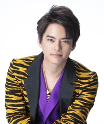 中山優馬「生きることはこんなにも煌めきのあることなんだということを受け取れる」　 舞台『大誘拐～四人で大スペクタクル～』インタビューが到着！