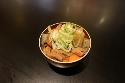 oEIZdldf4BhACnKLPYtF.jpeg?w=940&h=940