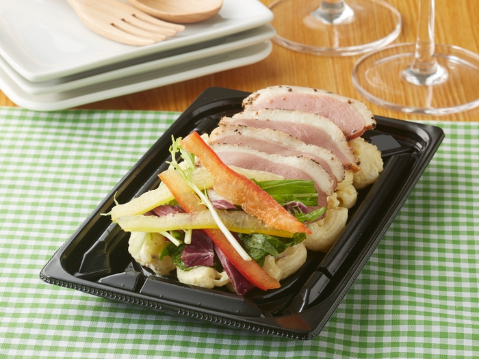 紅茶鴨パストラミのディッシュサラダ画像(画像はイメージです。)