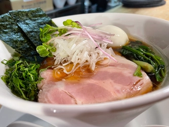 ラーメン激戦区・新小岩に異色のノンアニマル専門店「RAMEN永屋」初上陸