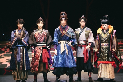 oNvyrOeeaowA0yAZqLnW.jpg?w=940&h=940