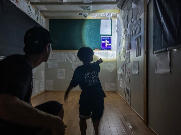 ▲暗闇に閉じ込められた世界。君は脱出できるか!?