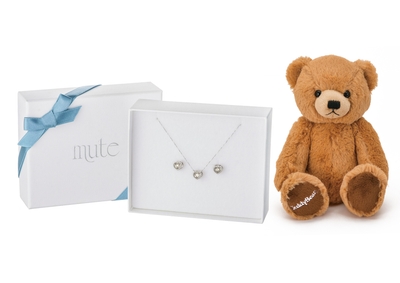 クリスマス数量限定でテディベアをプレゼント！！