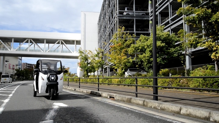 VIVEL TRIKE 走行イメージ