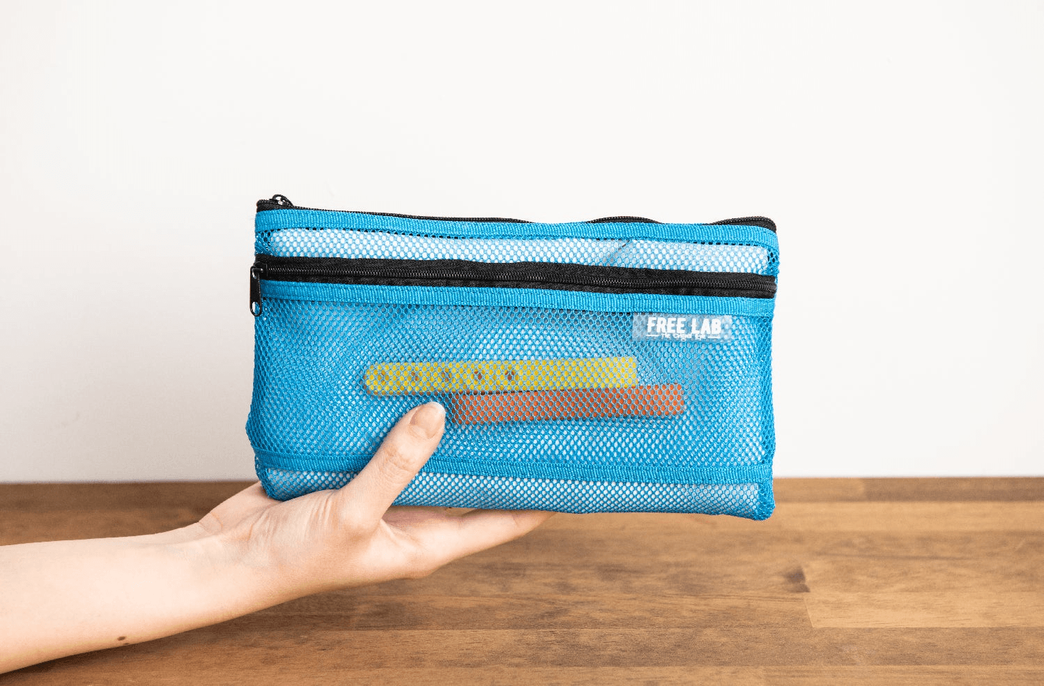 A5ポーチに収まったコツカンエアロダクトTHEロング