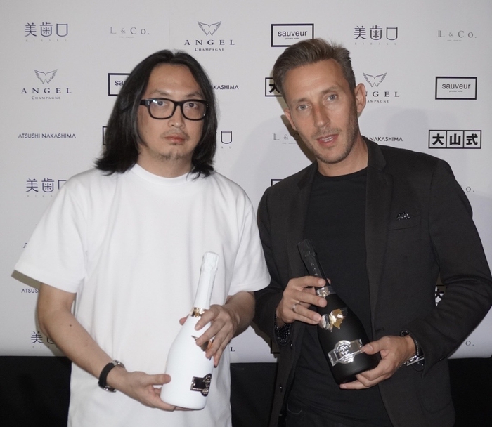 左:ATSUSHI NAKASHIMA 右:ANGEL PRODUCTS LIMITED CEO Ryan Platt