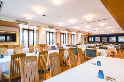 ofplW60qsqlSi54jm4iP.jpg?w=940&h=940