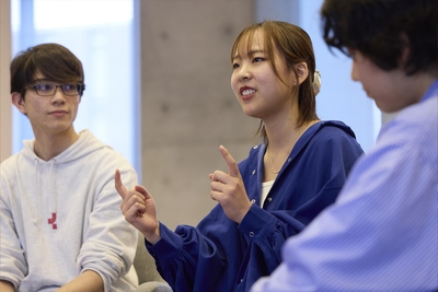 og04qskrcOSAFwrucsb8.jpg?w=940&h=940