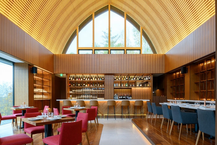 レストラン ULTIMO(ウルティモ) 内観【昼】