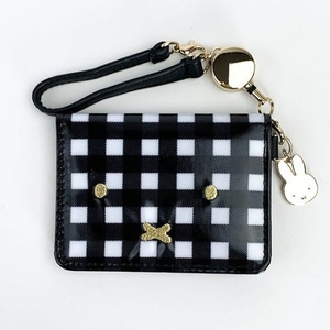 ohd61hJKnBiNB0vuoBKP.jpg?w=940&h=940