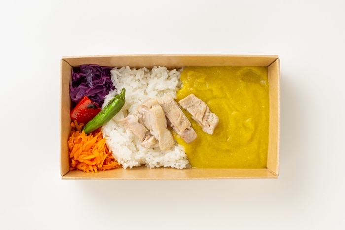 こどもカレー(さつまいもベースのチキンカレー)(600円)