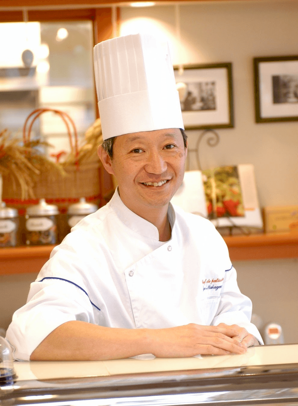 「パティスリーキャロリーヌ」 オーナーシェフ 中川二郎氏