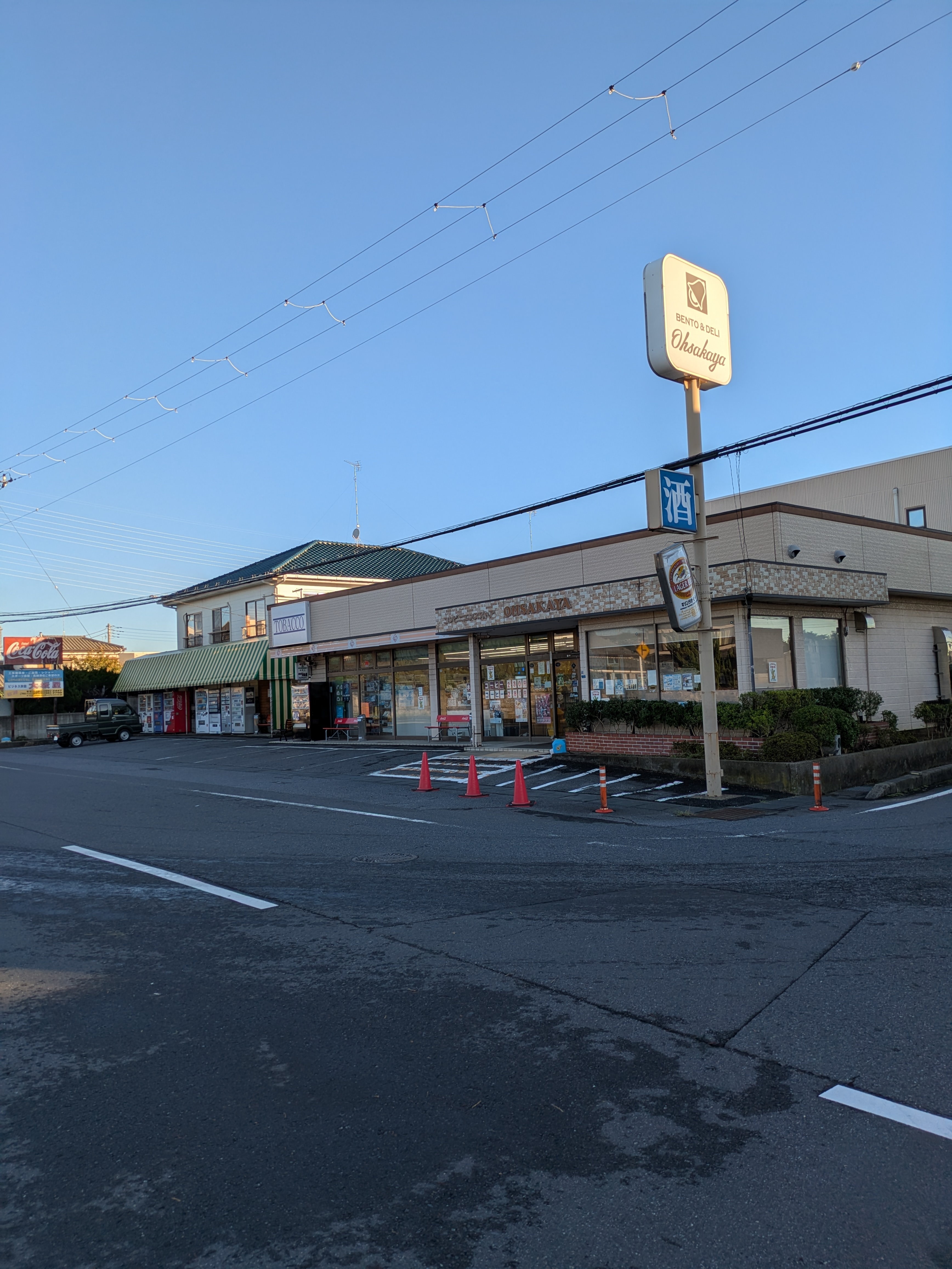 茨城・神栖のローカルコンビニ 早朝6時の手作りクレープが人気