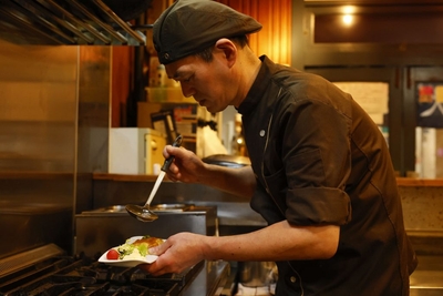 ou6xREwRhEvWQI5xPNO0.jpg?w=940&h=940