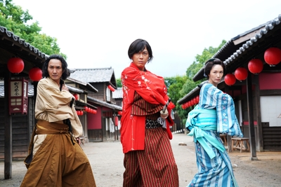 ouSh78ZU74pNlfdzFqWi.jpg?w=940&h=940