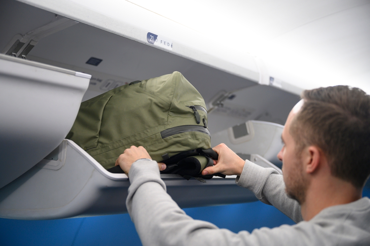 残り5日!!日本初上陸のバックパック、Arrisシリーズをお得にGETできるのはMakuake!!!