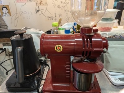 ox9qdbKPNVKk6Q0quJxh.jpg?w=940&h=940