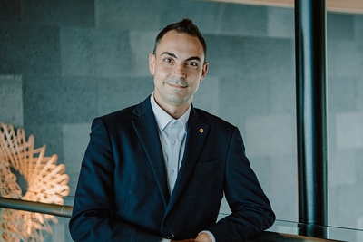 oyu3B17thoDIr9tE8U4C.jpg?w=940&h=940