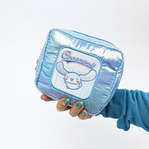 サンリオスクエアポーチ