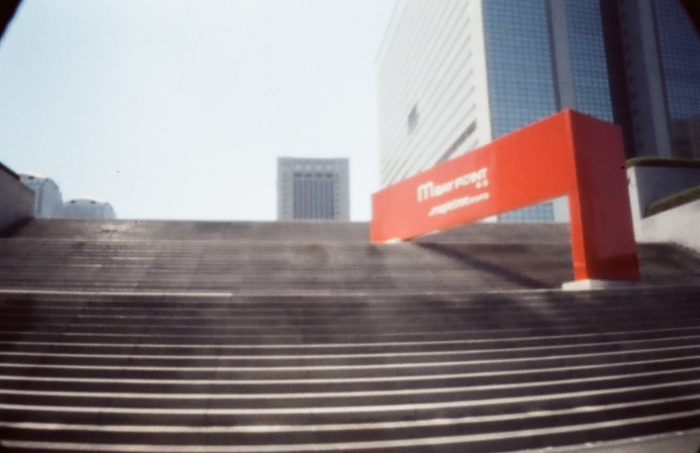 作例_ピンホール