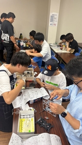 p7qKBkWzEkLIo8C643Oe.jpg?w=940&h=940