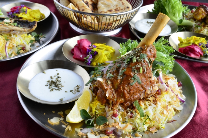 6_ニルヴァーナtokyo_骨付きラム肉のローガンジョシュビリヤニ