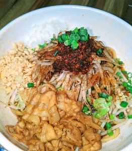 pB2KItm7yya0ca7ir15l.JPG?w=940&h=940