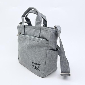 スヌーピーのショルダーバッグ