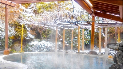 pTgvDj9dHgmQE8yL50WZ.jpg?w=940&h=940