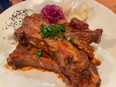 pXr0bpEbH9EbiVnVoXmC.jpeg?w=940&h=940