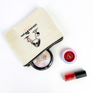 pXuLF1Dn2kRMa7Tldt79.jpg?w=940&h=940