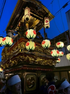 提灯山となった曳山