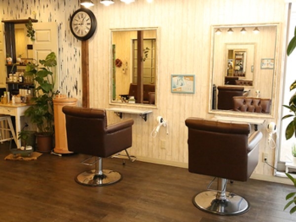 千歳烏山駅より徒歩1分!リラックス空間で毛髪も頭皮もやさしくケアできる『Ayllu』の情報を駅近ドットコムで公開