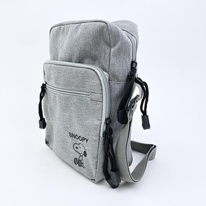 スヌーピーのショルダーバッグ