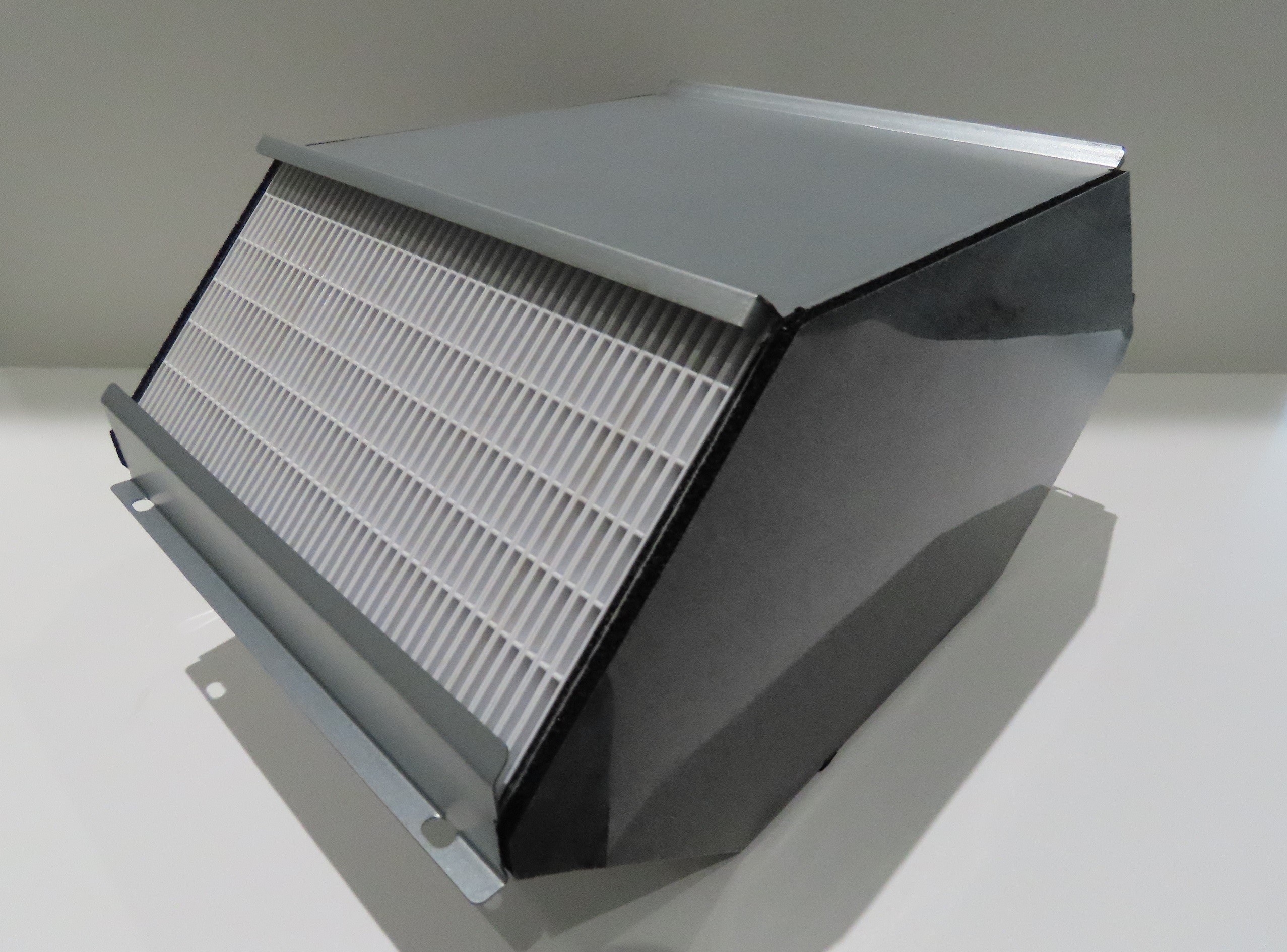 快適性と清潔性を向上した換気商品をラインアップ 「透湿膜全熱交換エレメント」を搭載した『住宅用薄形全熱交換器ユニット』を開発