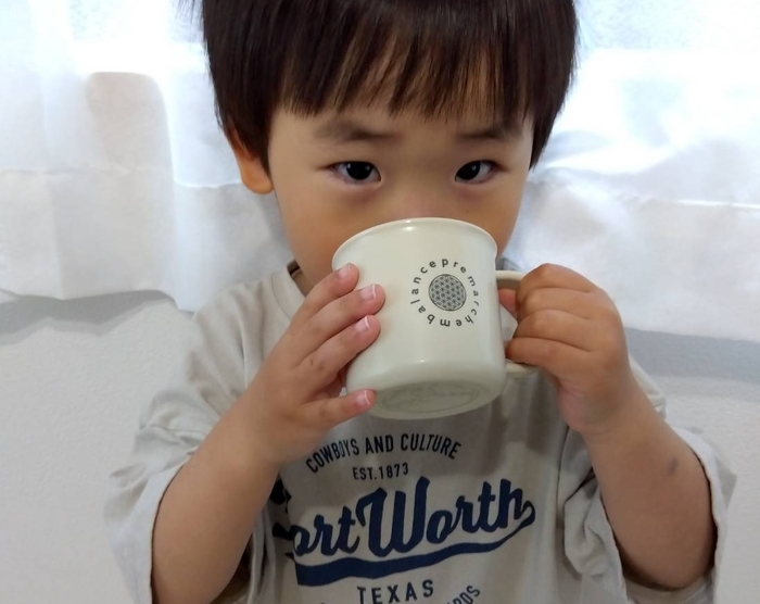 小さな手で持ちやすい