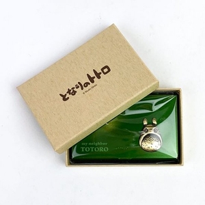 phY7f0kskCwgTM2UcVON.jpg?w=940&h=940