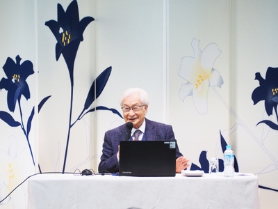 pmMMsQEJF0mG4BJu38ha.jpg?w=940&h=940