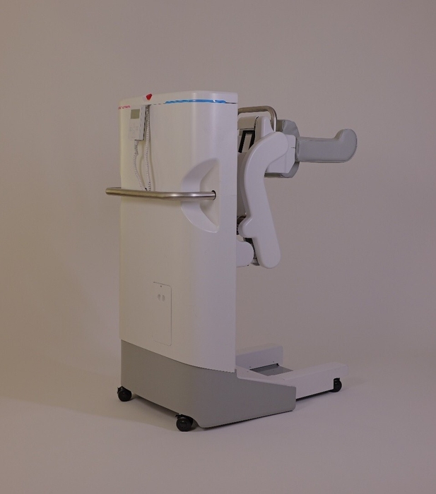 『すくっとたてる君』(2)