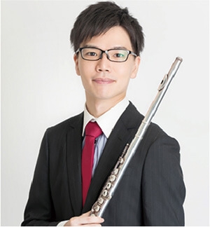 秋山貴之(島村楽器 Coaska Bayside Stores横須賀店) 曲目:ヴェルディの歌劇「椿姫」によるファンタジー (タバリオーネ 作曲)