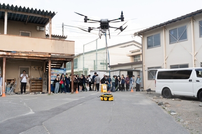 FlyCartによる物資輸送デモ（20kg）